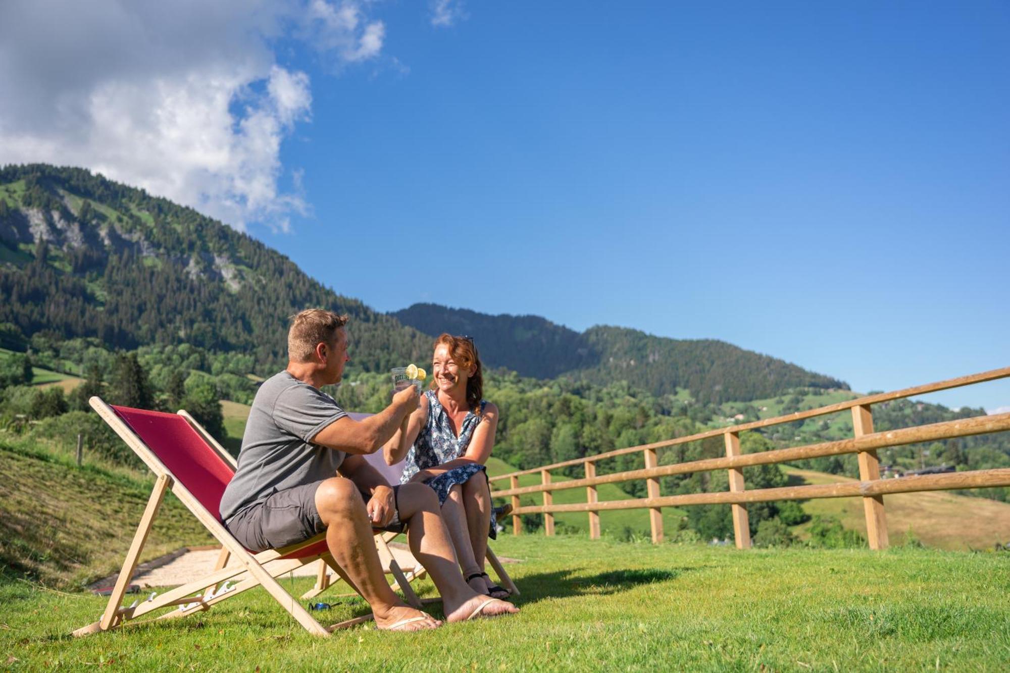 Le Toi Du Monde Bed & Breakfast Flumet Luaran gambar